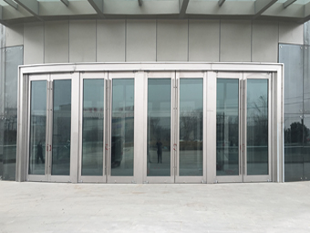 Commercial Balanced Door